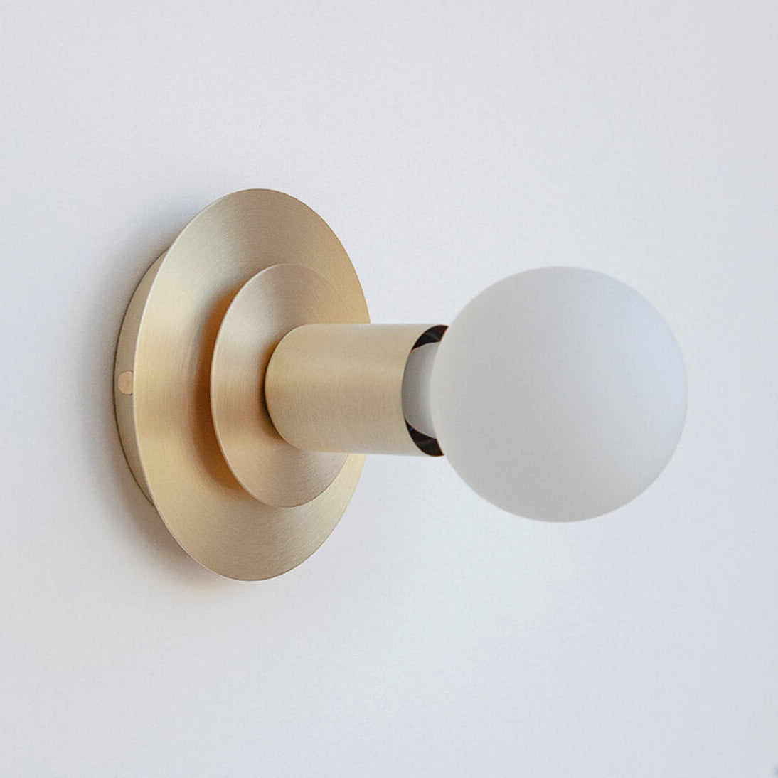 Aureole Wall Light