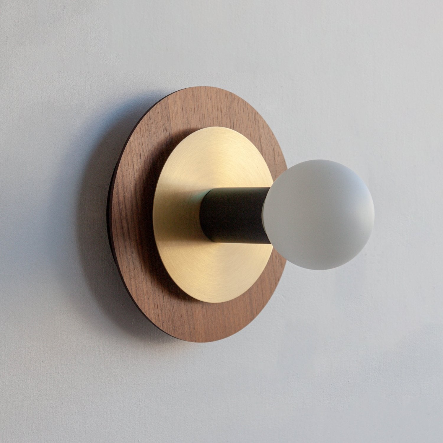Aureole Wall Light
