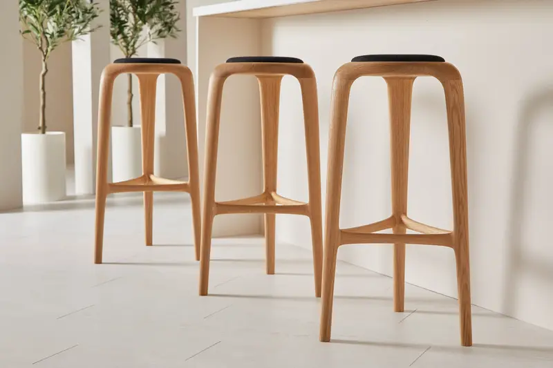 FP/W-3 Upholstered Bar Stool