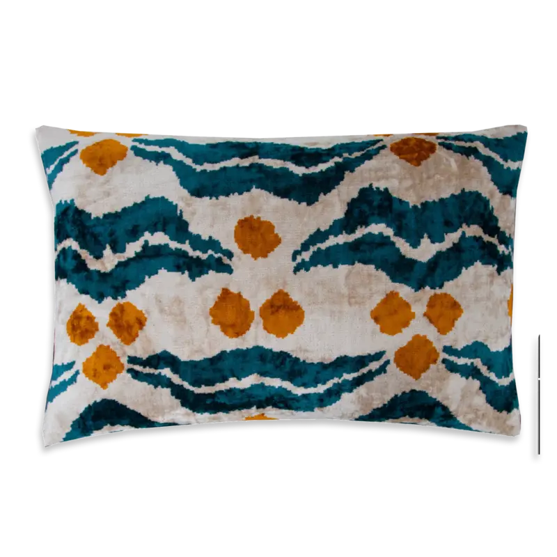 Cushion Ikat 13