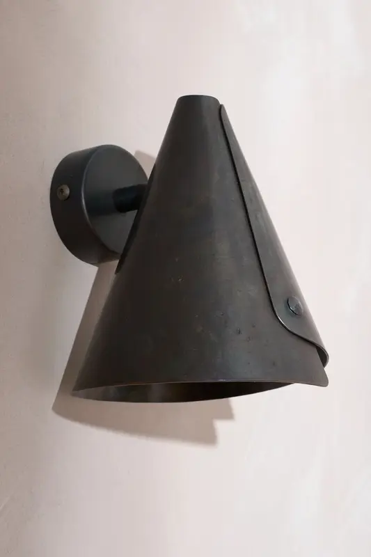 The Nanna Wall Light
